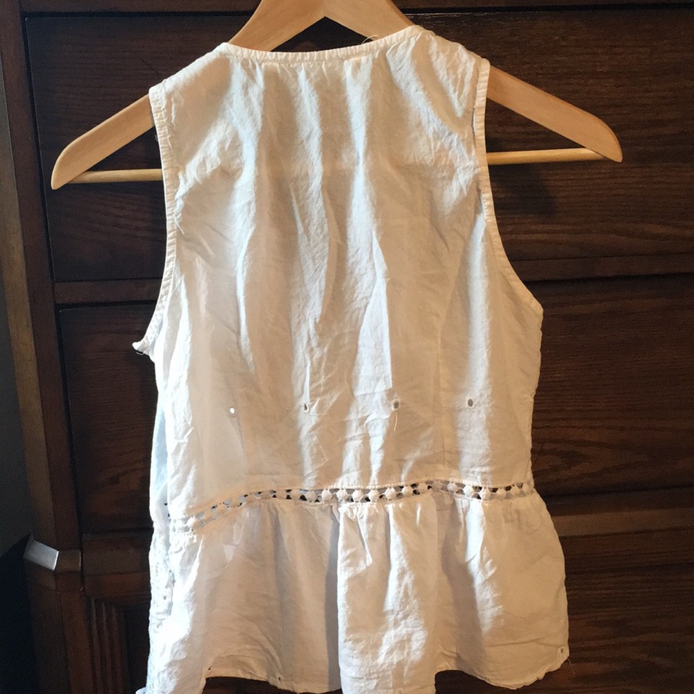 Lace top - Picture 2 of 2